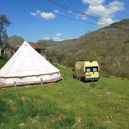 Glamping In The Apuseni Mountains